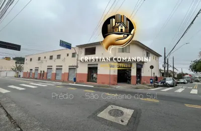 Prédio ótimo para investimento. detalhes do imóvel:  área total: 1.079 m² de construção estacionamento: 06 vagas disponíveis aluguel: 04 casas aconchegantes comércio: 05 salas comerciais versáteis sal