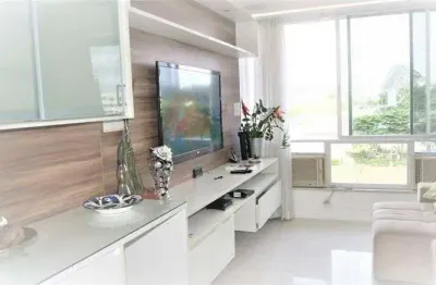 Apartamento completo e mobiliado no leblon com vista para o cristo e lagoa