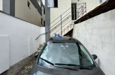 Compre casa geminada com entrada individual de dois quartos no bairro esperança em justinopolis ribeirão das neves