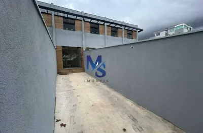 Casa à venda de dois quartos no bairro santa mônica belo horizonte