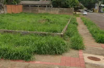 Terreno à venda na Rua Carimãs, 329, Santa Cruz, Cascavel