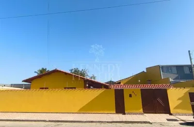 Casa com 2 quartos à venda no centro, peruíbe  por r$ 350.000