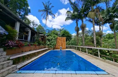 Chácara / sítio com 5 quartos à venda no Centro, Juquitiba  por R$ 400.000