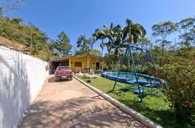 Chácara / sítio com 3 quartos à venda no Centro, Juquitiba  por R$ 230.000