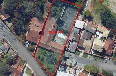 Terreno com potencial construtivo de até 11 sobrados, à venda, 2071 m² por r$ 2.500.000 - uberaba - curitiba/pr