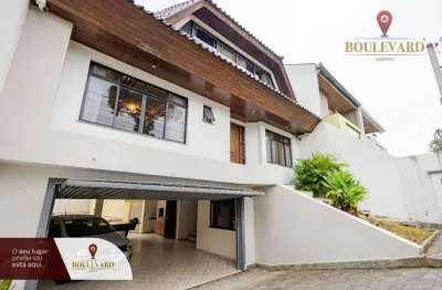 Casa com amplo quintal, piscina e 3 dormitórios à venda, 271 m² por r$ 1.650.000 - jardim das américas - curitiba/pr