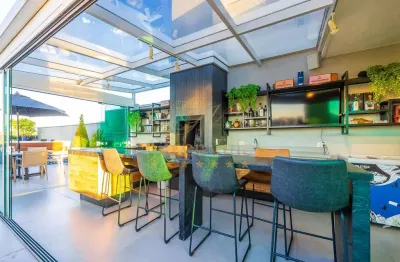 Juvevê, cobertura duplex, vista definida, espaço gourmet com churrasqueira, terraço com jacuzzi e 4
