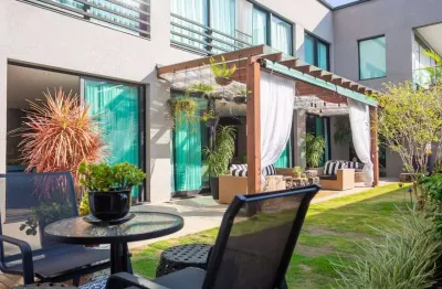 Campo comprido, casa em condomínio , 832m² de área privativa, 4 suítes, piso aquecido, 6 vagas, ene