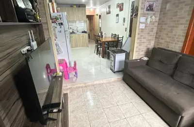 Casa geminada em excelente estado no bairro são caetano