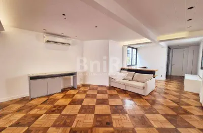 Apartamento 3 quartos  à venda ? rua rainha guilhermina, leblon ? impecável e totalmente reformado!