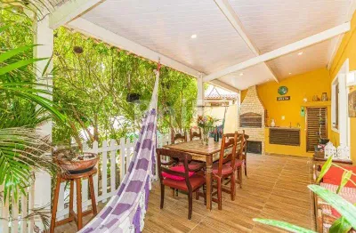 Casa 4 quartos em condomínio fechado na praia da barra da tijuca