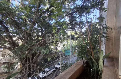 Raridade - vendo excelente apartamento de 2 quartos com suite, infraestrutura, 2 vagas, indevassável, silencioso, vista verde, no jardim botânico rio de janeiro rj