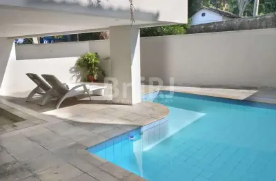Raridade!! vendo excelente apartamento de 2 quartos com suite, infraestrutura, 2 vagas, indevassável, silencioso, vista verde, no jardim botânico rio de janeiro rj