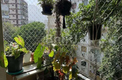 Raridade - vendo excelente apartamento de 2 quartos com suite, infraestrutura, 2 vagas, indevassável, silencioso, vista verde, no jardim botânico rio de janeiro rj