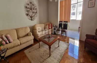 Sensacional apartamento de 214m2, 4 quartos, 2 banheirros, vaga, no posto 5, copacabana-rio de janeiro-rj