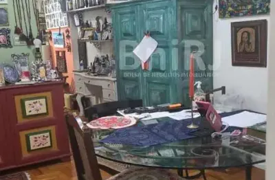Apartamento 02 quartos- centro historico- petropolis - rj.