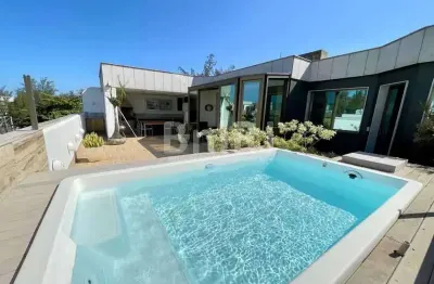 Cobertura em perfeito estado na gláucio gil.pertinho da praia recreio. linda. 5 qtos 3 suítes. 209 ( 370 ) m2 - 4 vagas - 2.300.000,00