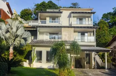 Mansão à venda em  condomínio - pendotiba - niterói com 4 quartos