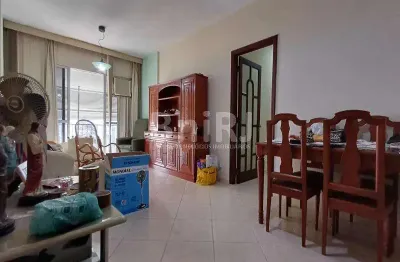 Apartamento de 2 quarto com dependência revertida para 3 quartos, vaga de garagem na escritura e infra completa no riachuelo!!!!