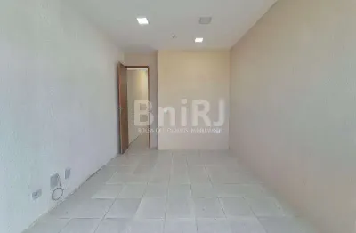 Sala comercial para alugar na Estrada de Jacarepaguá, Freguesia (Jacarepaguá), Rio de Janeiro