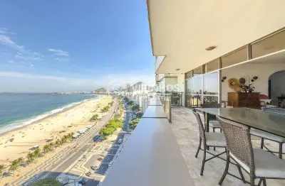 Panorâmica do mar do leme – 4 quartos, 4 vagas e uma das vistas mais incríveis do ri