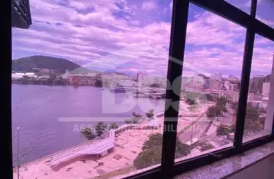 Sala comercial à venda no centro de niterói. vista livre e localização privilegiada!