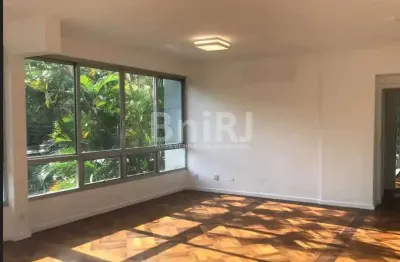 Visconde de albuquerque, trecho nobre  apartamento reformado, modernizado, clean