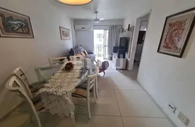 Cobertura duplex com 2 vagas de garagem escrituradas, livres e demarcadas. próximo ao shopping tijuca e metrô saenz pena!!!!