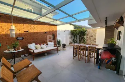 Casa de condomínio fechado, 4 quartos em são francisco