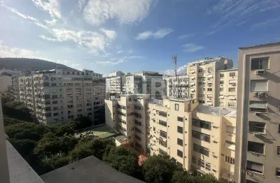 Uma oportunidade com potencial incrível na rua joaquim nabuco próxima a praia