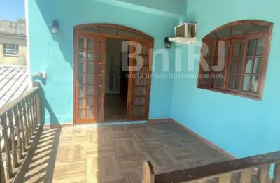 Casa tipo apartamento para locação. 2 quartos (1 suíte com closet) - del castilho