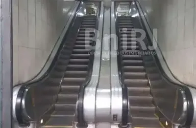 Sua empresa merece este endereço. sala comercial à venda ou para locação. centro do rio de janeiro
