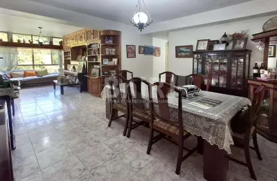 Vendo imóvel silencioso, vista maravilhosa para cristo e verde, fundos, 3 quartos, suite, vaga em laranjeiras, rio de janeiro-rj