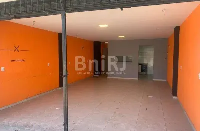 Loja para locação fixa no centro de cabo frio, próxima à rodoviária