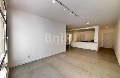 Apartamento com 3 quartos para alugar na Rua Mariz e Barros, Icaraí, Niterói
