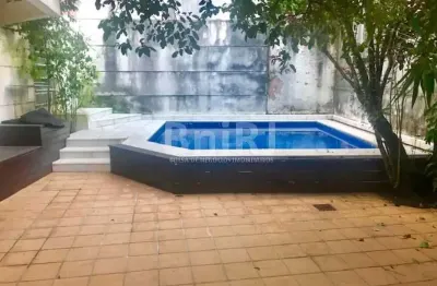 Casa com 3 quartos para alugar na Rua Piratininga, Gávea, Rio de Janeiro