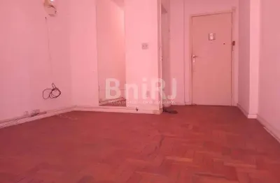 Sala comercial à venda na Avenida Ernani do Amaral Peixoto, Centro, Niterói