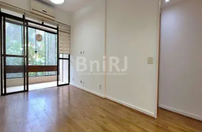 Apartamento à venda na barra da tijuca, 3 quartos, suíte, 2 vagas