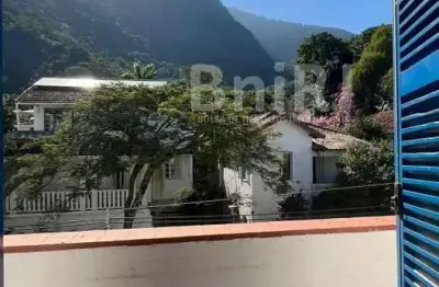 Charme carioca com vista cristo. 3 quartos no jardim botânico