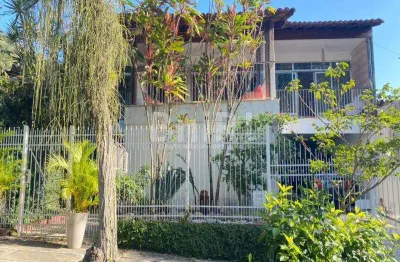 Casa com 4 quartos à venda na Rua Hélio da Silva Carneiro, São Francisco, Niterói