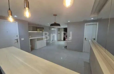 Obra de Arte na Marquês de Valença, Tijuca: 120m² de Sofisticação, Sol da Manhã. Lazer Privativo, ao lado do Metrô