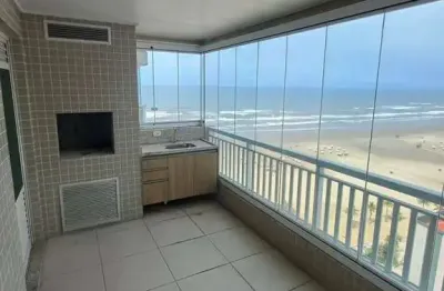 Apartamento de frente para a praia com 2 vagas de garagem, lazer completo.