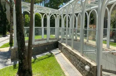 Oferta imperdível - casa de alto padrão em condomínio fechado em praia grande!