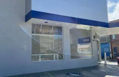 Oportunidade única no centro de mongaguá – loja de esquina disponível!