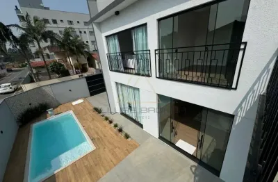 Casa a venda no bairro nossa senhora da paz  em balneário piçarras sc.