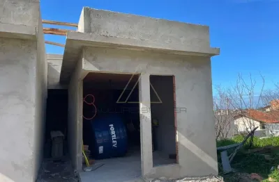 Casa em construção na penha, no bairro nossa senhora de fatima, previsão de entrega dezembro 2025.