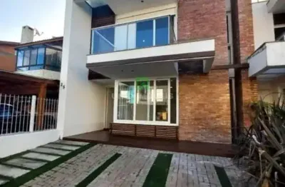 Casa à venda em porto alegre-rs, bairro hípica: 3 quartos, 3 suítes, 2 salas, 5 banheiros, 2 vagas, 231m². imperdível!