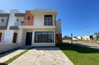 Lindo sobrado com design moderno e ao mesmo tempo com um ar contemporâneo, fachada possui revestimento com plaquetas de tijolo a vista que dá um certo