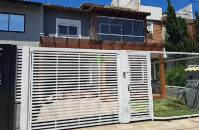 Imperdível oportunidade: casa à venda em porto alegre-rs, bairro hípica! 3 quartos, 1 suíte, 2 salas, 2 vagas de garagem, 180m².