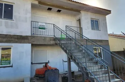 Imperdível! casa à venda em porto alegre-rs, bairro hípica. 2 quartos, 1 sala, 1 banheiro, 1 vaga de garagem. aproveite!